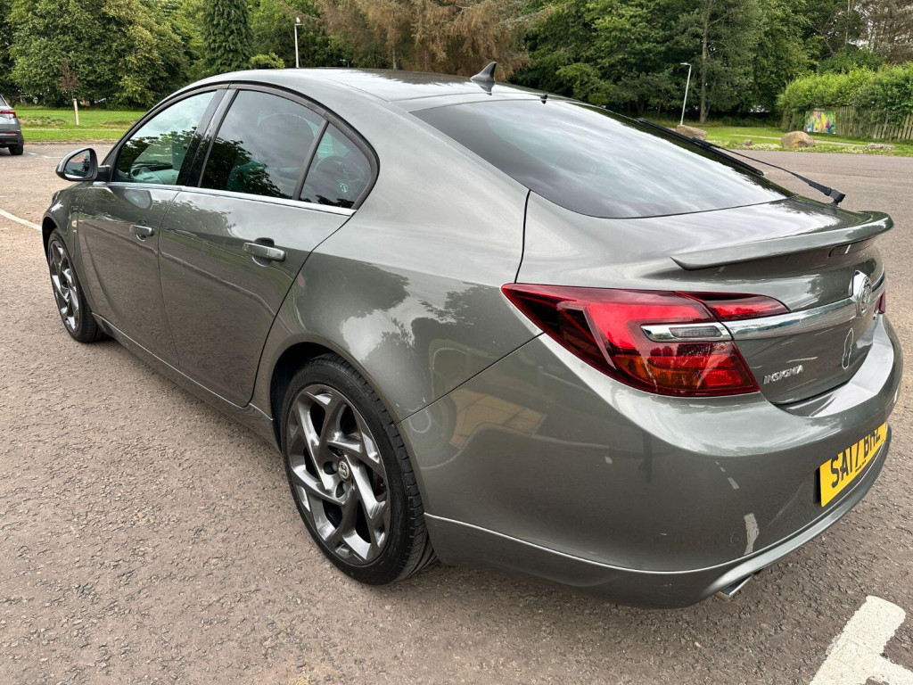 VAUXHALL INSIGNIA