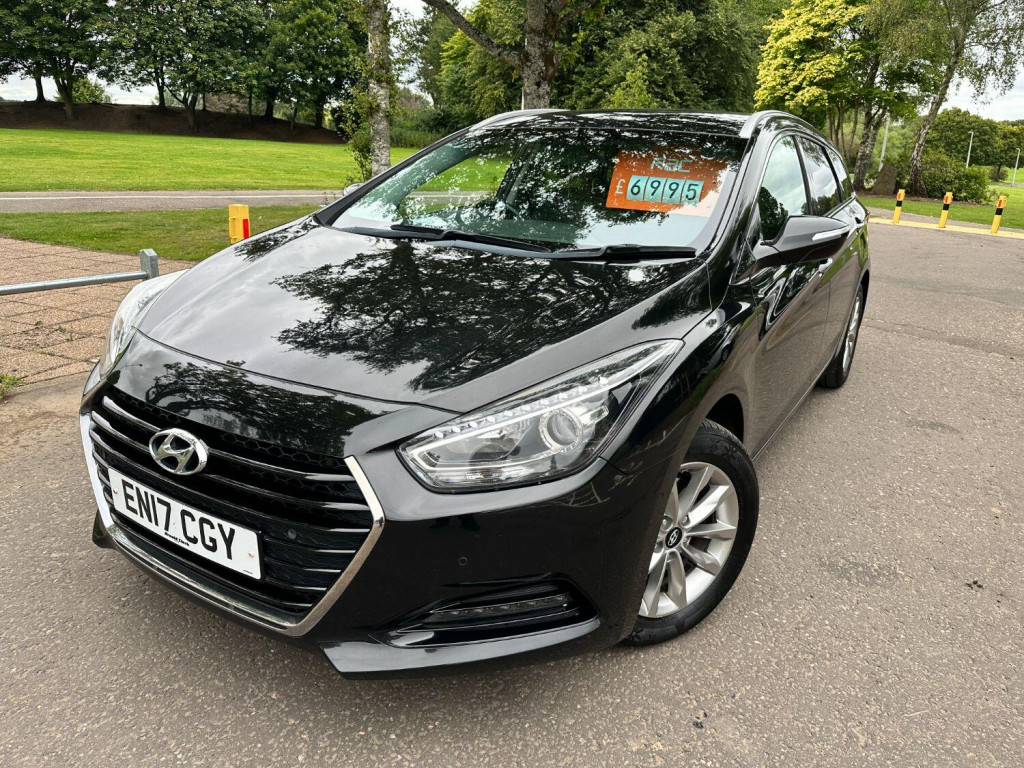 View HYUNDAI I40 1.7 CRDi Blue Drive SE Nav