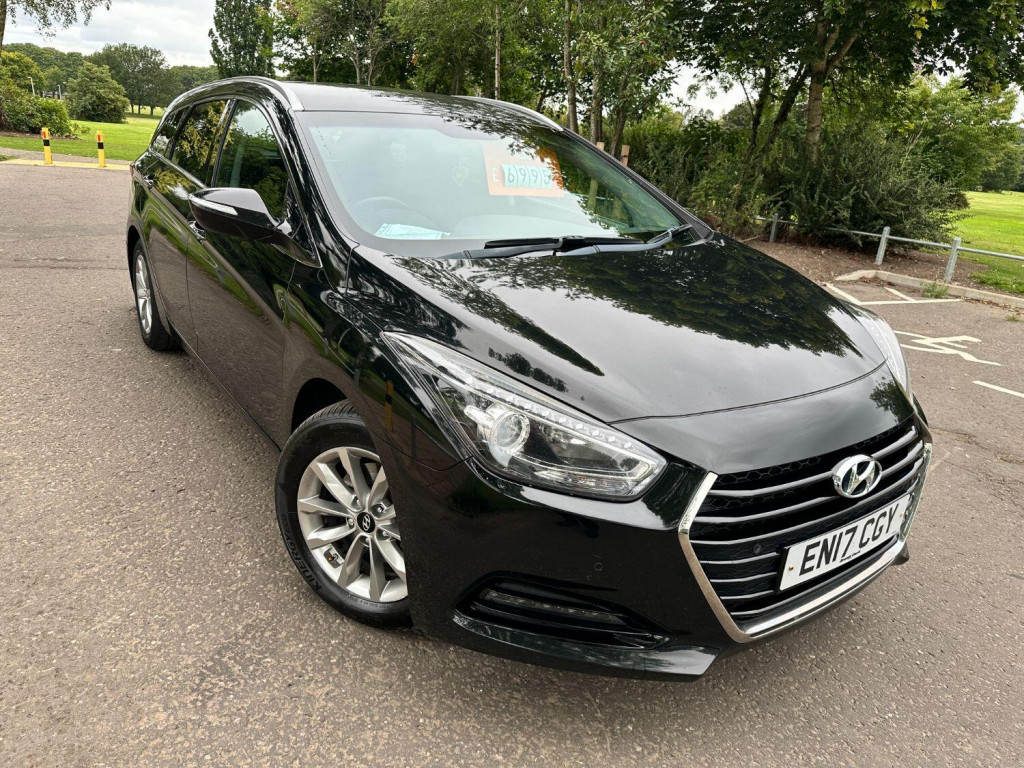 View HYUNDAI I40 1.7 CRDi Blue Drive SE Nav