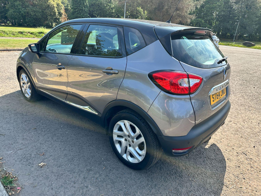 RENAULT CAPTUR