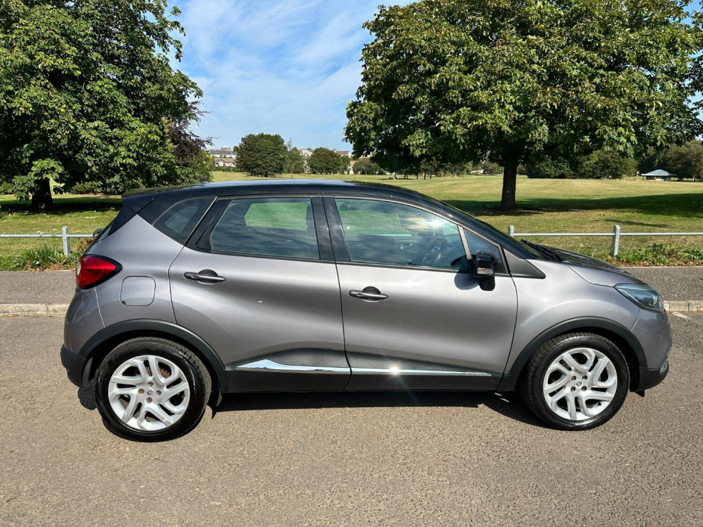 RENAULT CAPTUR