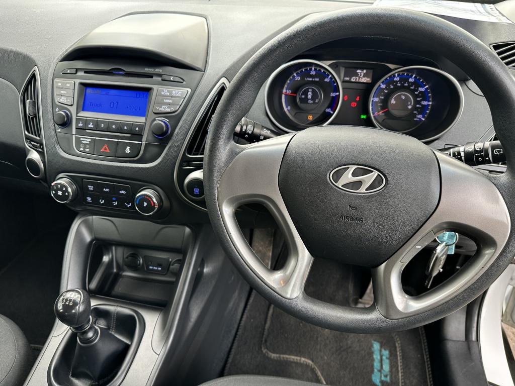 HYUNDAI IX35