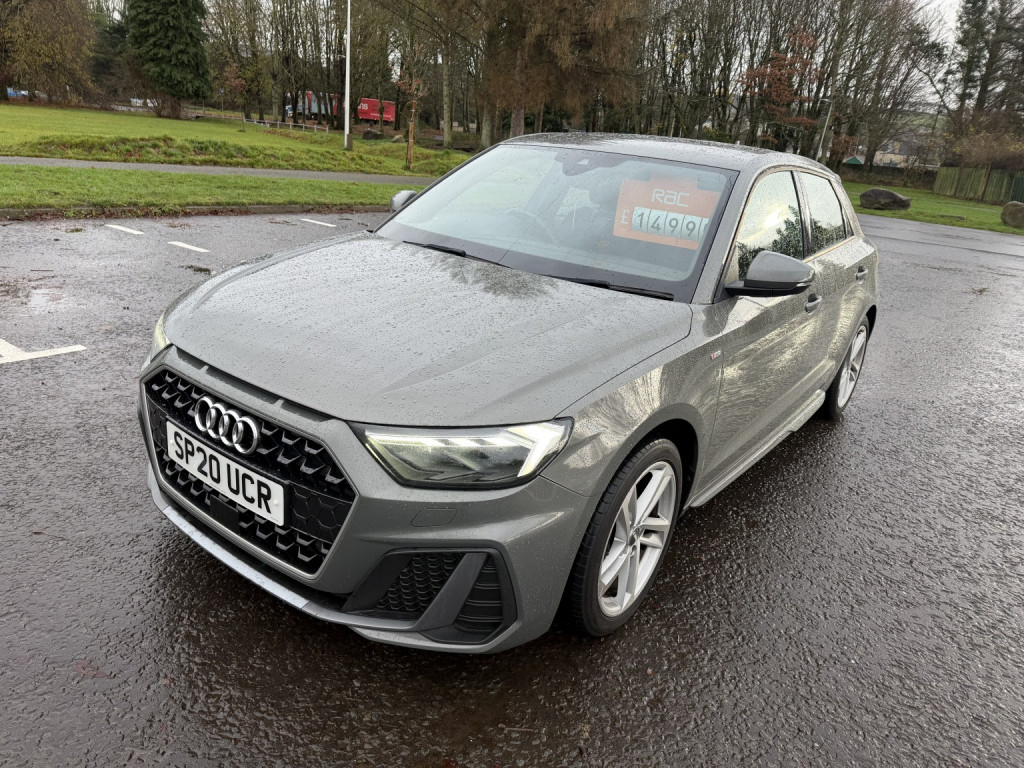 View AUDI A1 1.5 TFSI 35 S line
