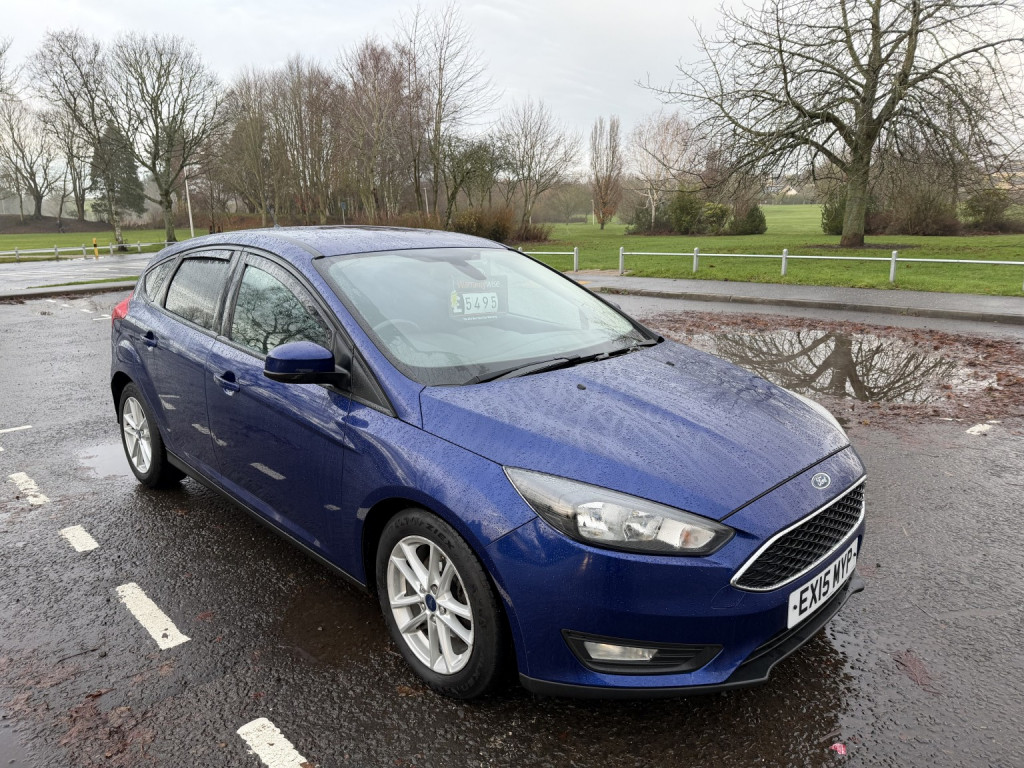 View FORD FOCUS 1.5 TDCi Zetec