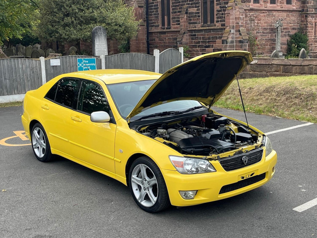 TOYOTA ALTEZZA
