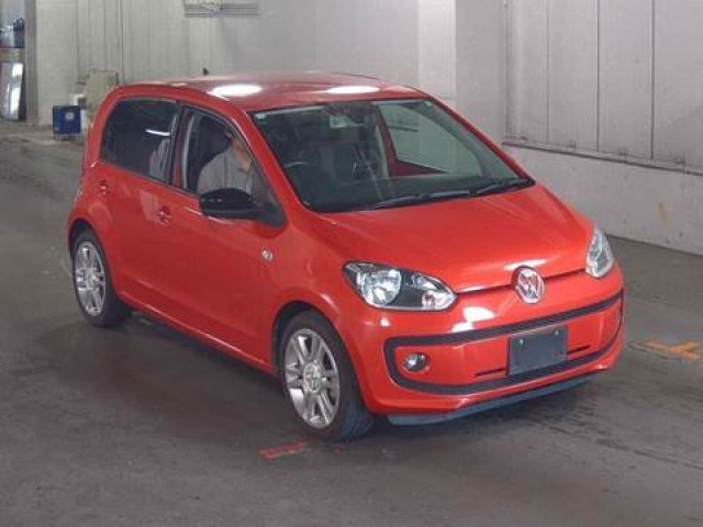 VOLKSWAGEN UP 1.0 High up!