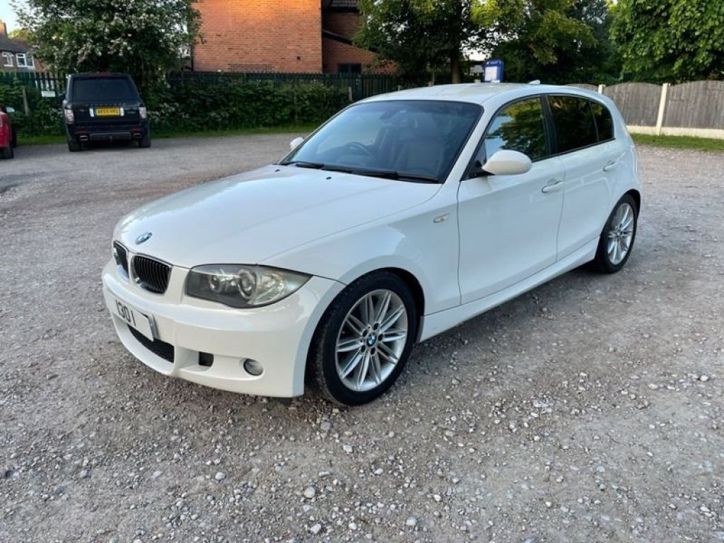 BMW 1 SERIES