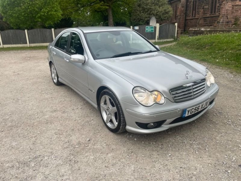 MERCEDES-BENZ C CLASS