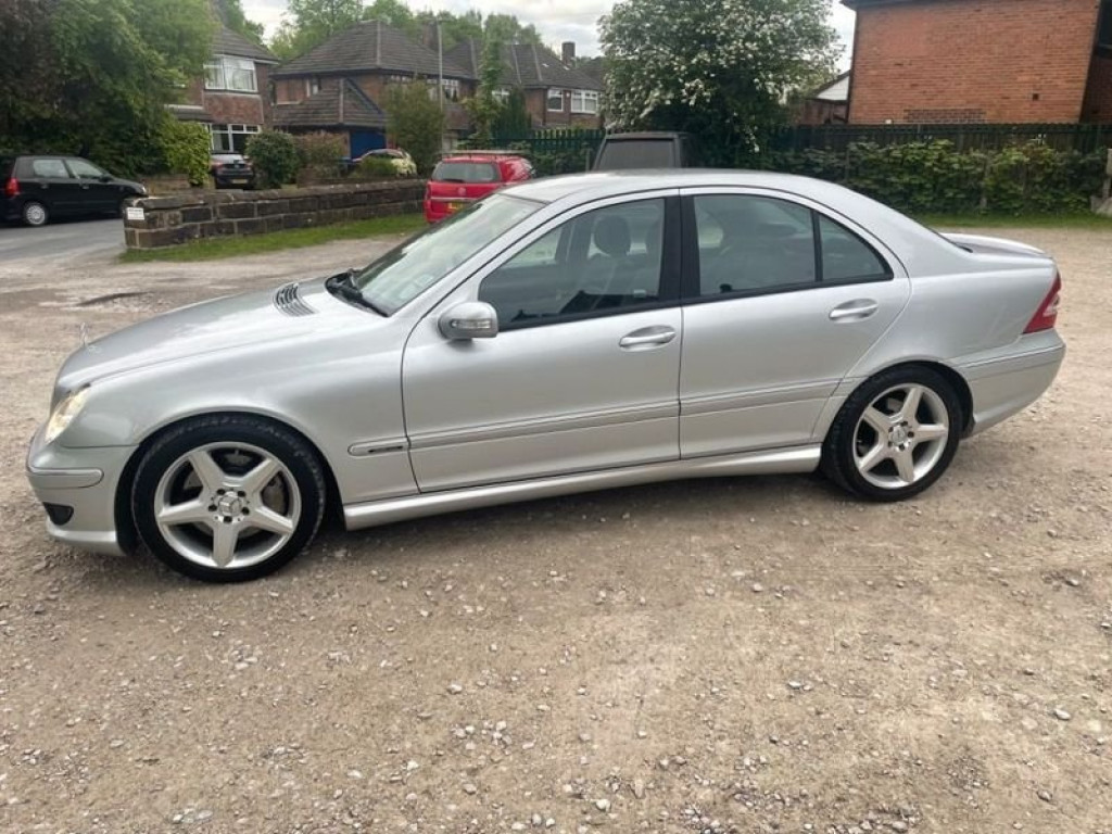 MERCEDES-BENZ C CLASS