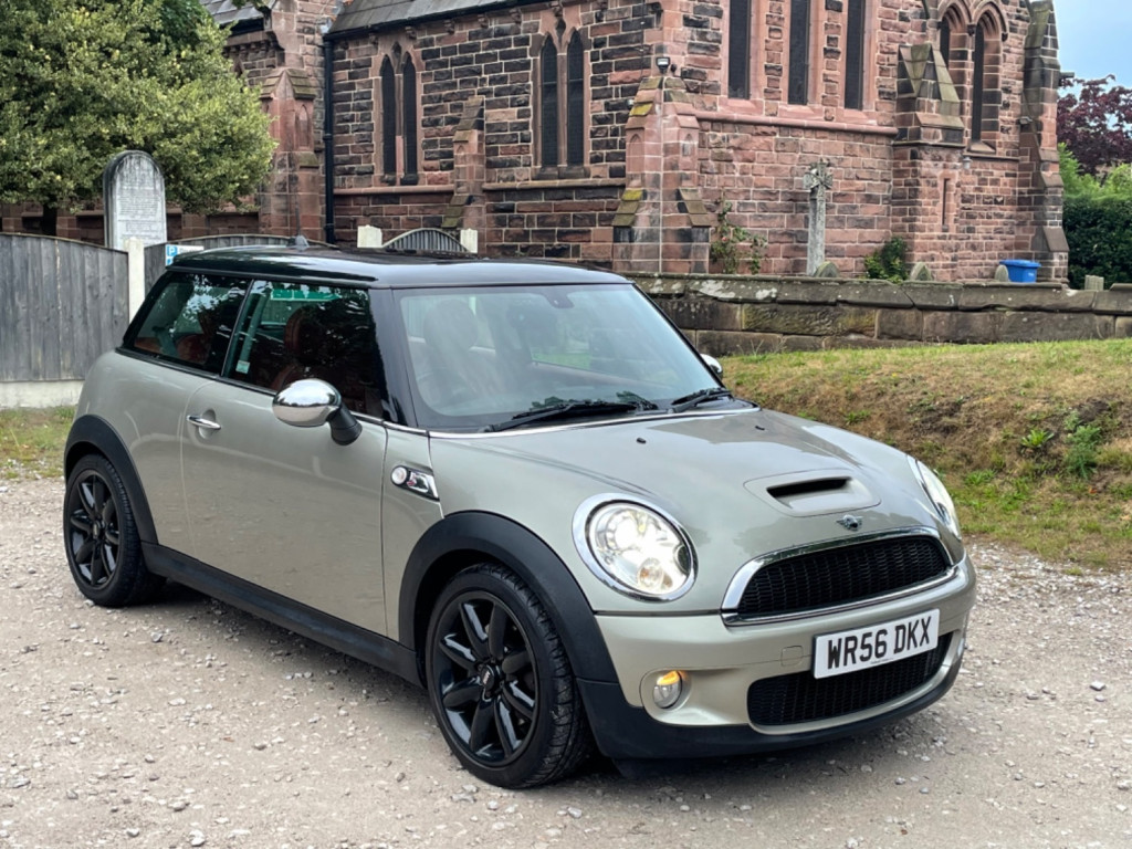 MINI MINI