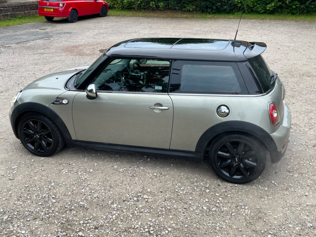 MINI MINI