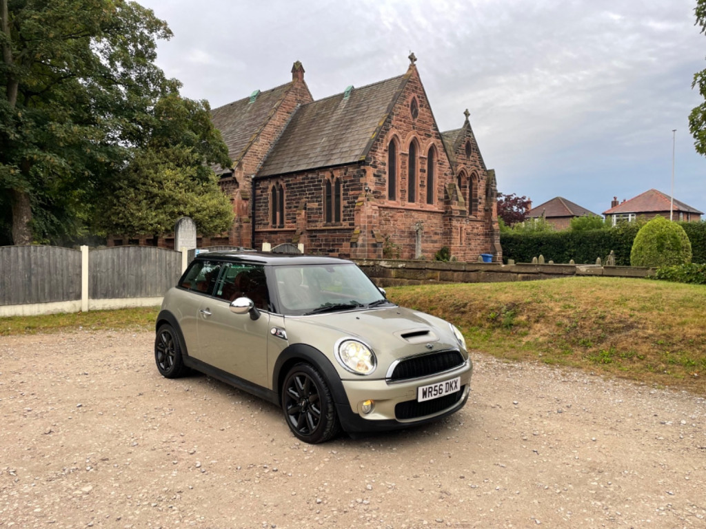 MINI MINI