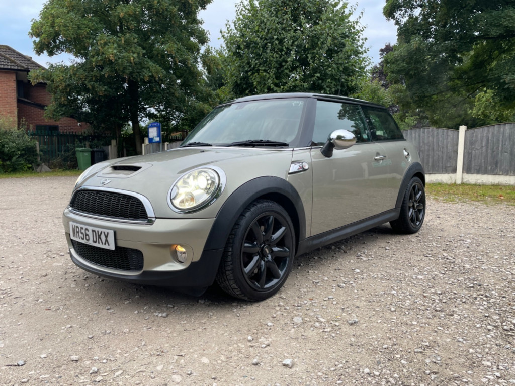 MINI MINI