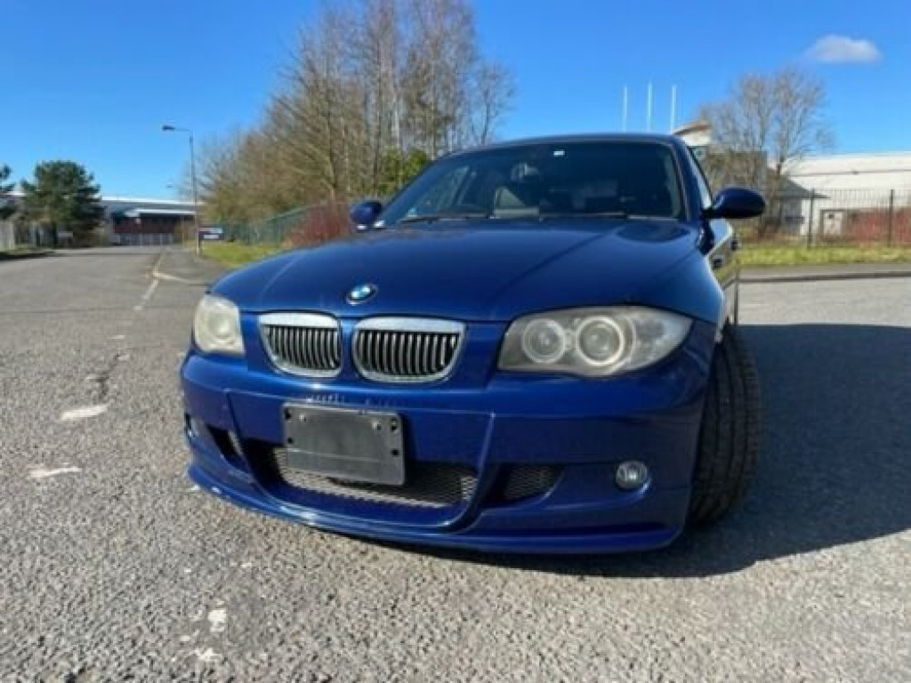 BMW 1 SERIES