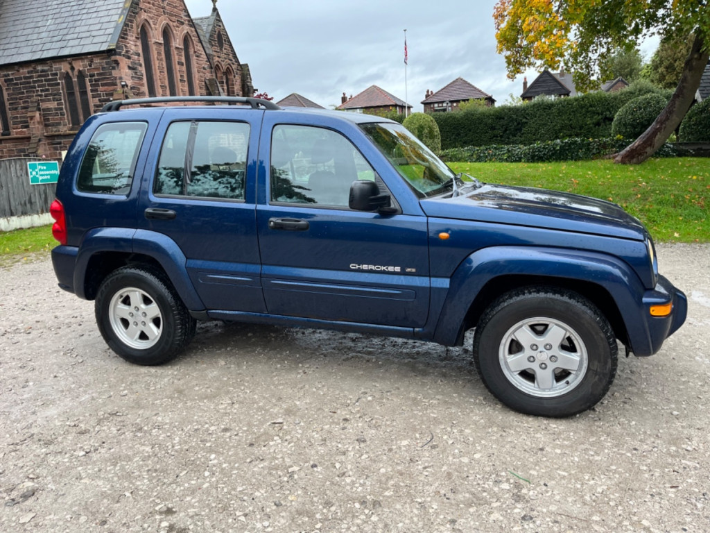 JEEP CHEROKEE