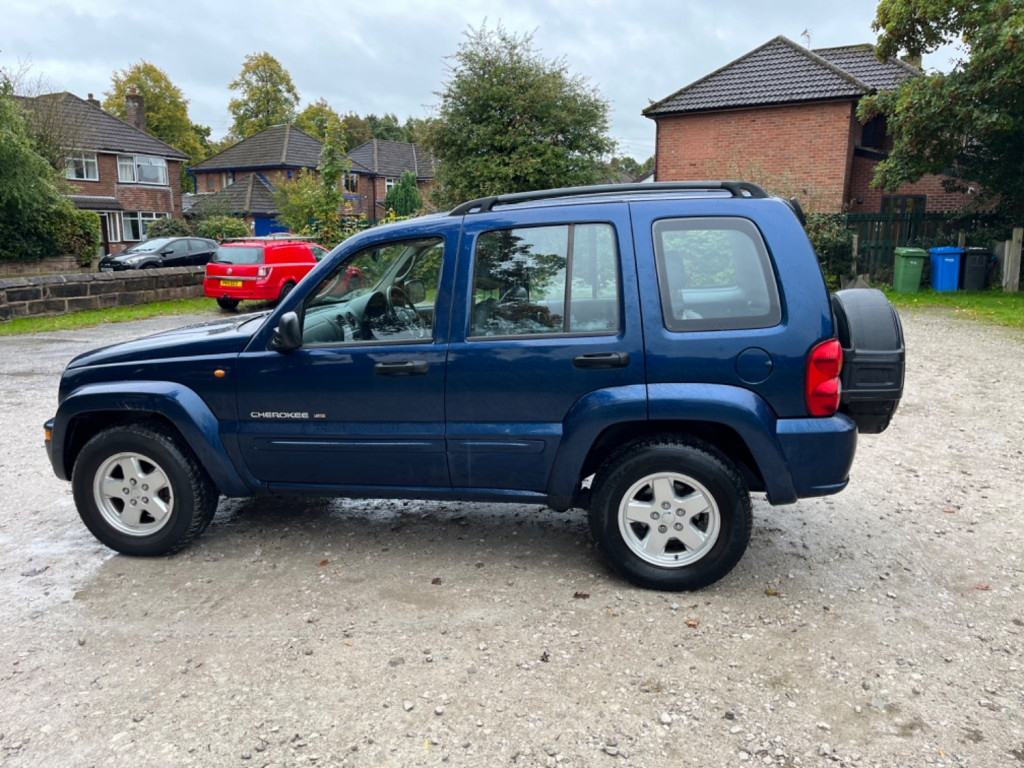 JEEP CHEROKEE