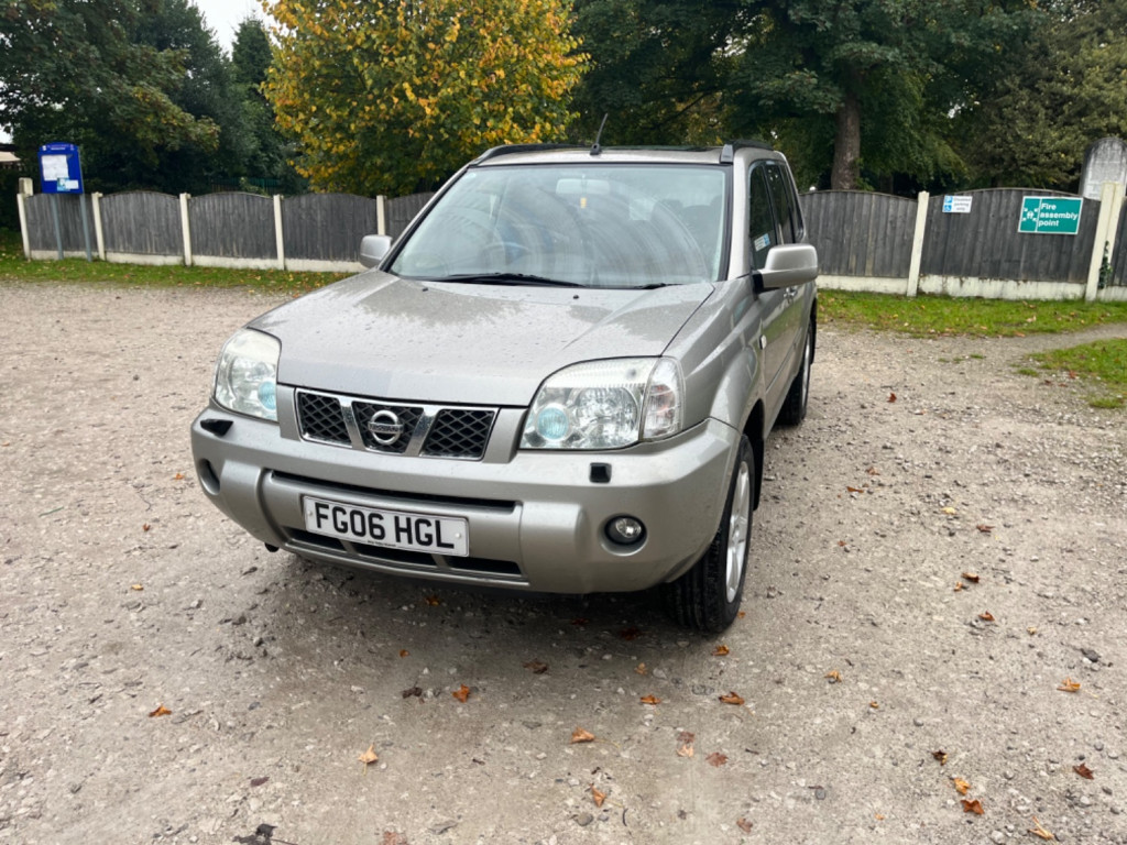 NISSAN X-TRAIL