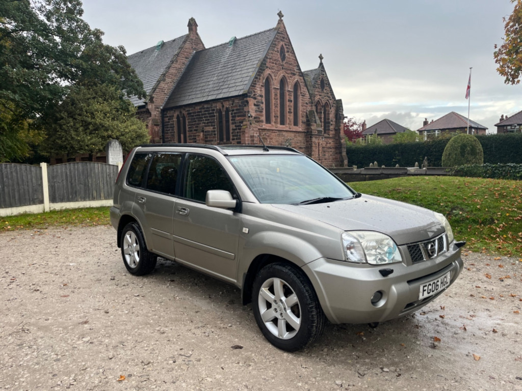 NISSAN X-TRAIL