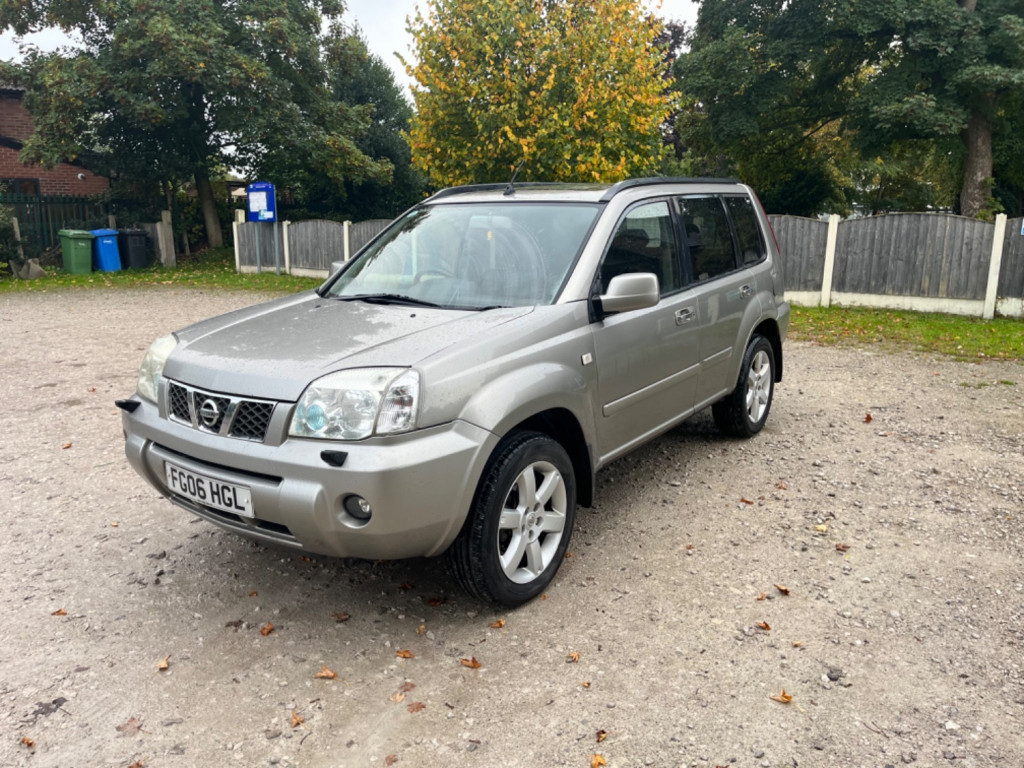 NISSAN X-TRAIL