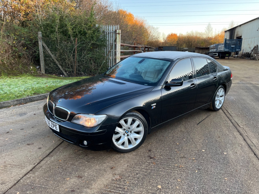BMW 7 SERIES