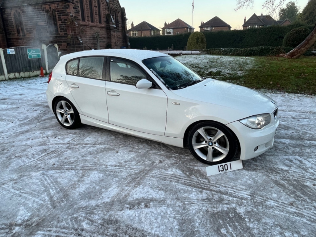 BMW 1 SERIES