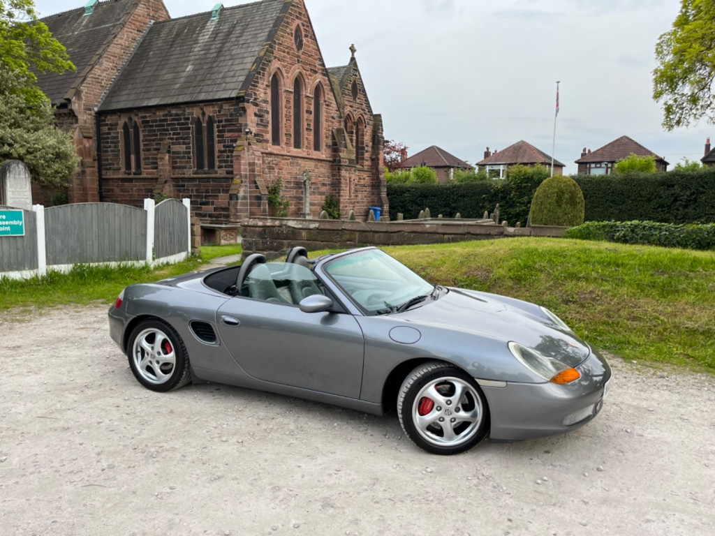 PORSCHE BOXSTER