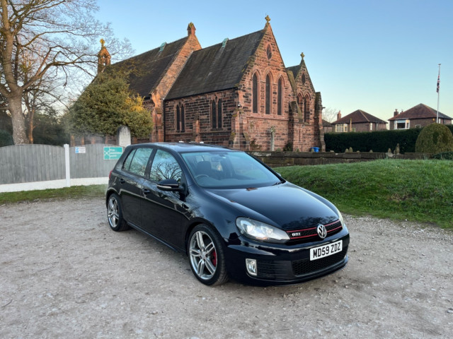 VOLKSWAGEN GOLF GTi DSG JDM