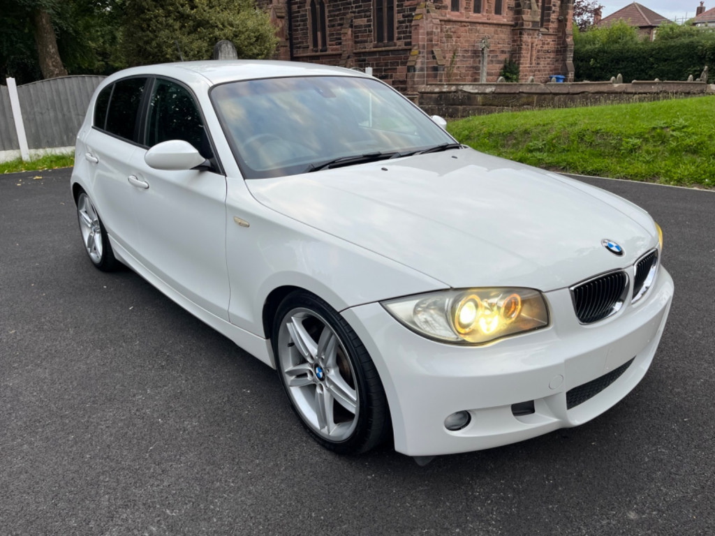 BMW 1 SERIES