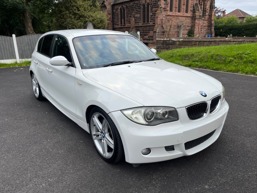 BMW 1 SERIES