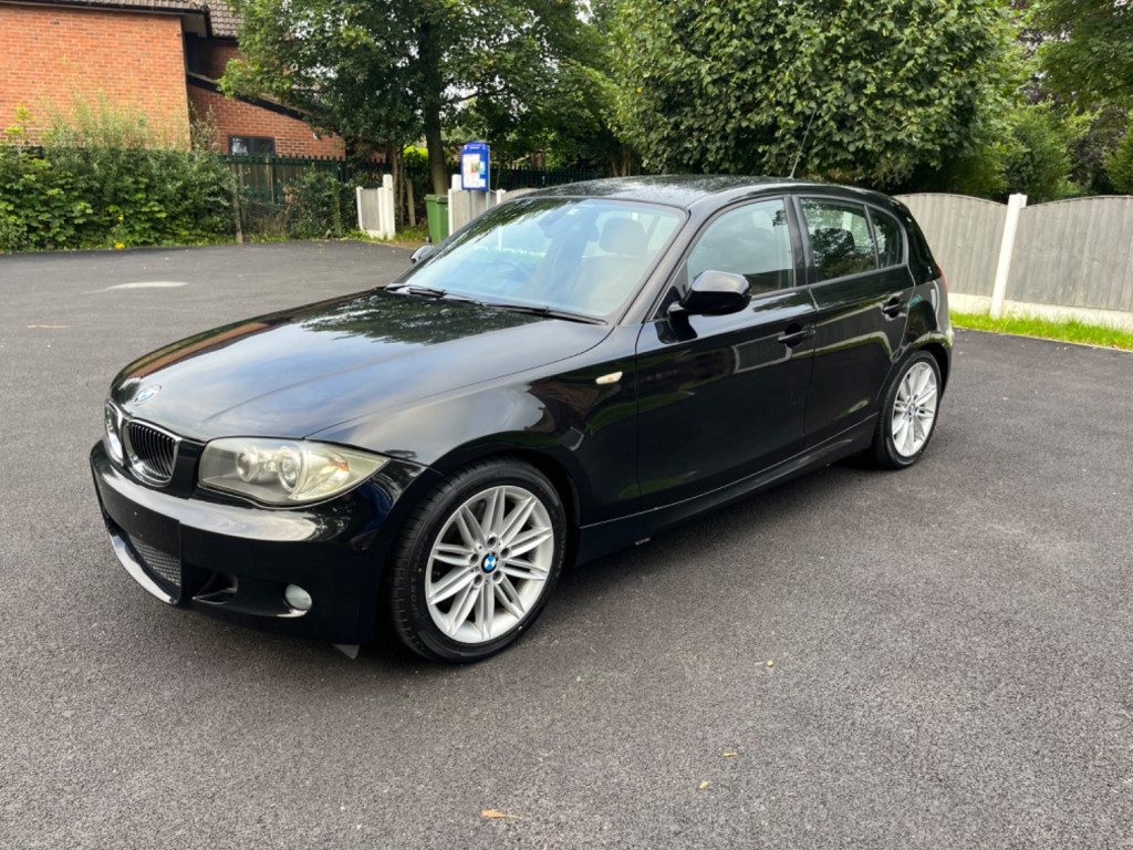 BMW 1 SERIES