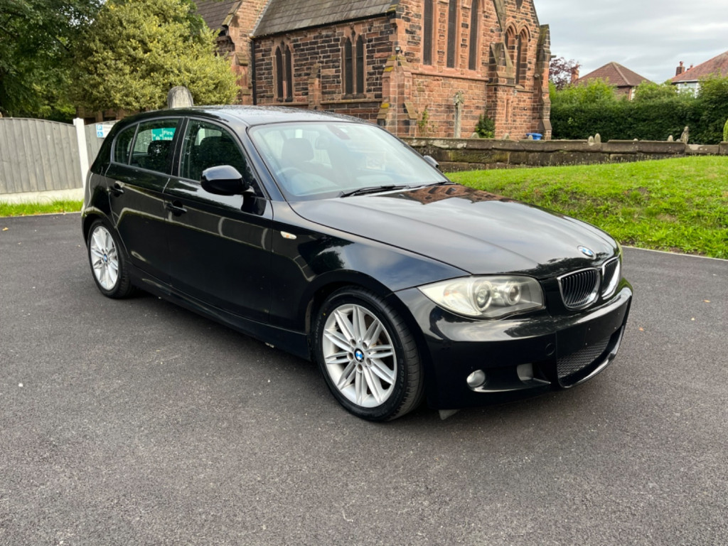 BMW 1 SERIES
