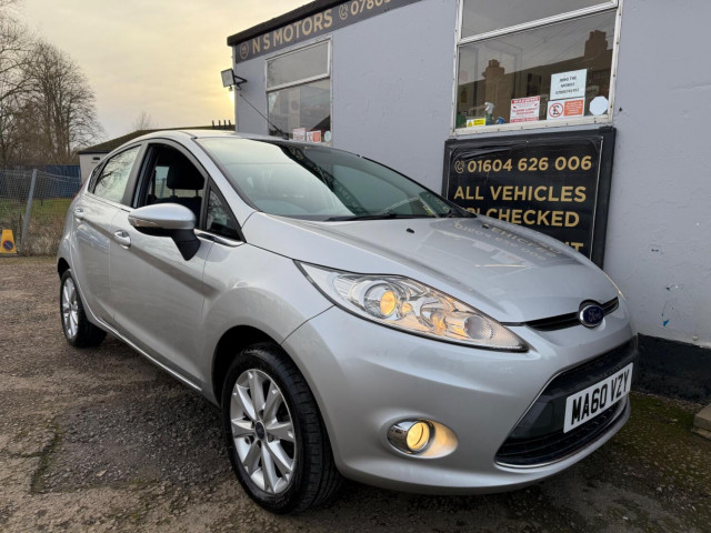 FORD FIESTA 1.4 TDCi DPF Zetec