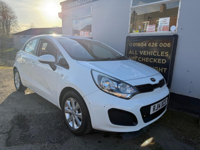 KIA RIO 1.3 VR7