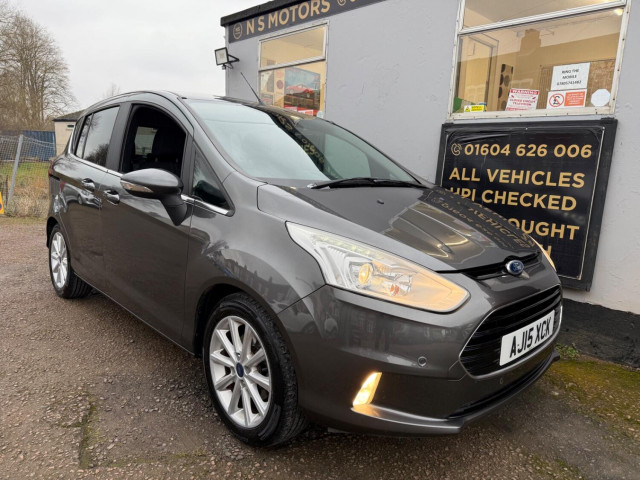 FORD B-MAX 1.6 Titanium