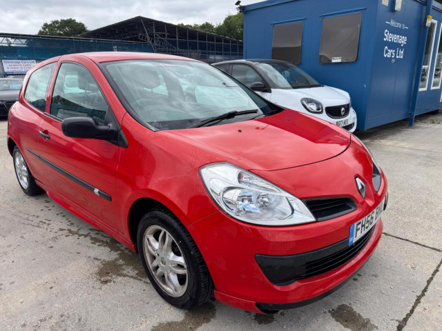 RENAULT CLIO