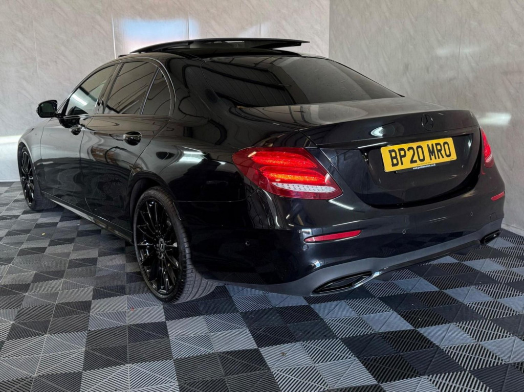 MERCEDES-BENZ E CLASS