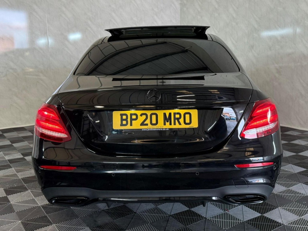 MERCEDES-BENZ E CLASS