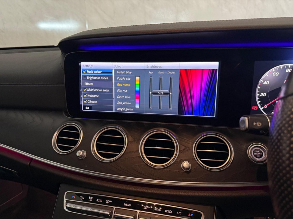 MERCEDES-BENZ E CLASS