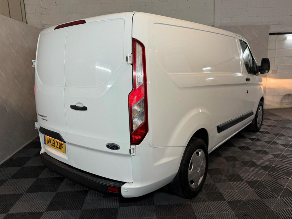 FORD TRANSIT CUSTOM