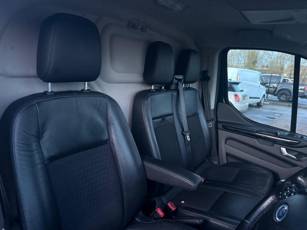 FORD TRANSIT CUSTOM