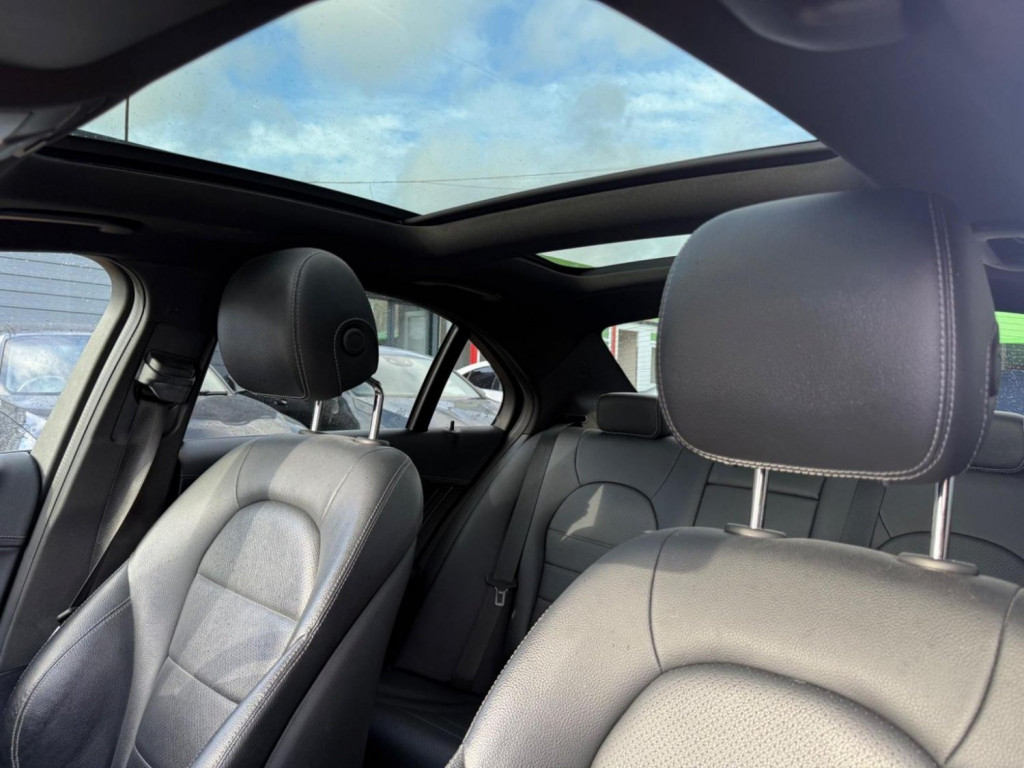 MERCEDES-BENZ C CLASS