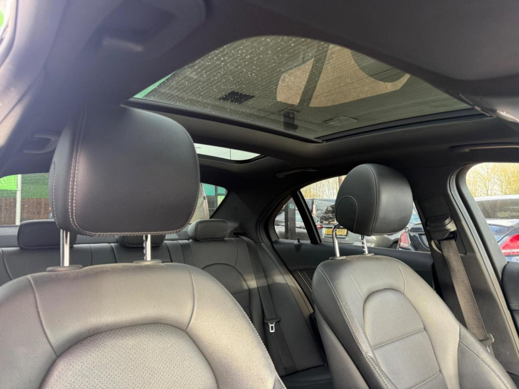 MERCEDES-BENZ C CLASS