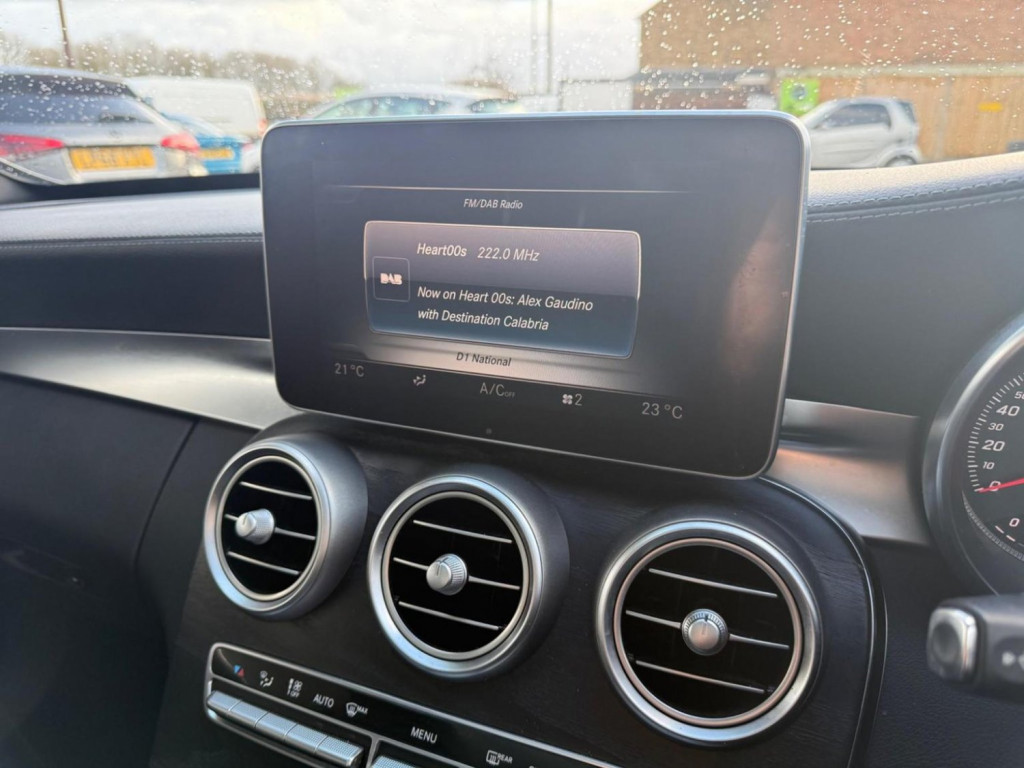 MERCEDES-BENZ C CLASS