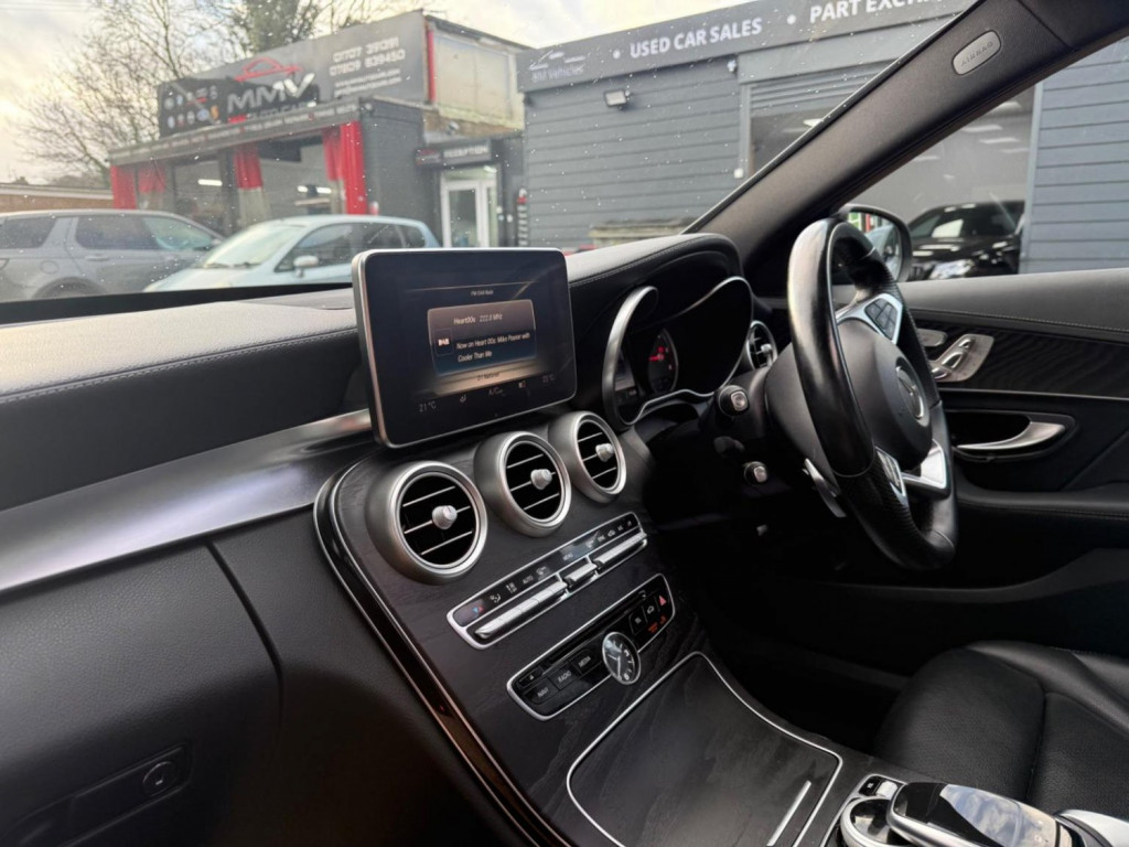 MERCEDES-BENZ C CLASS