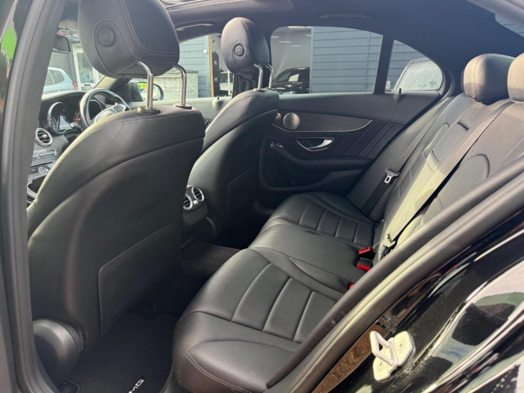 MERCEDES-BENZ C CLASS