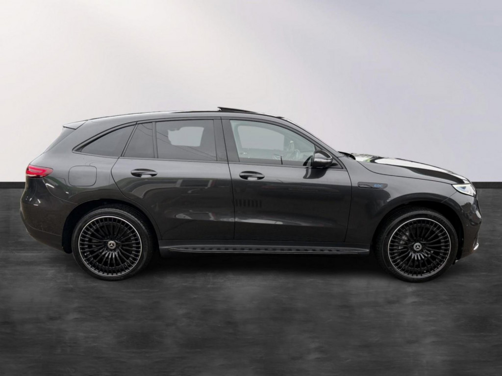 MERCEDES-BENZ EQC