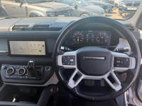 LAND ROVER DEFENDER 110
