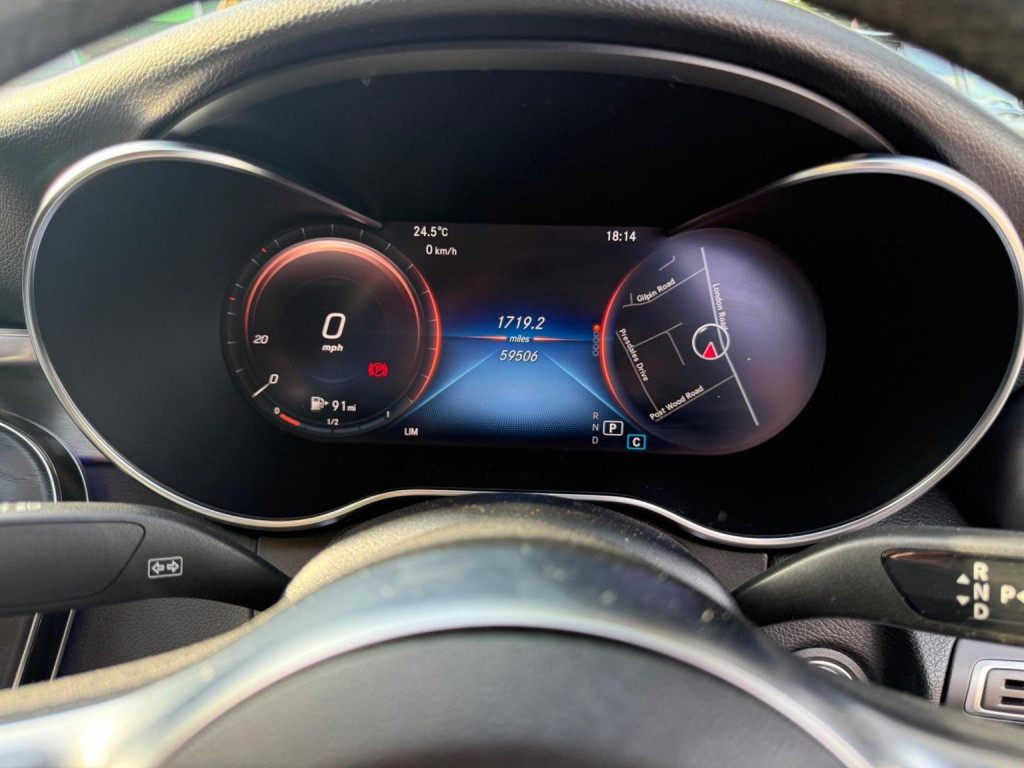 MERCEDES-BENZ C CLASS