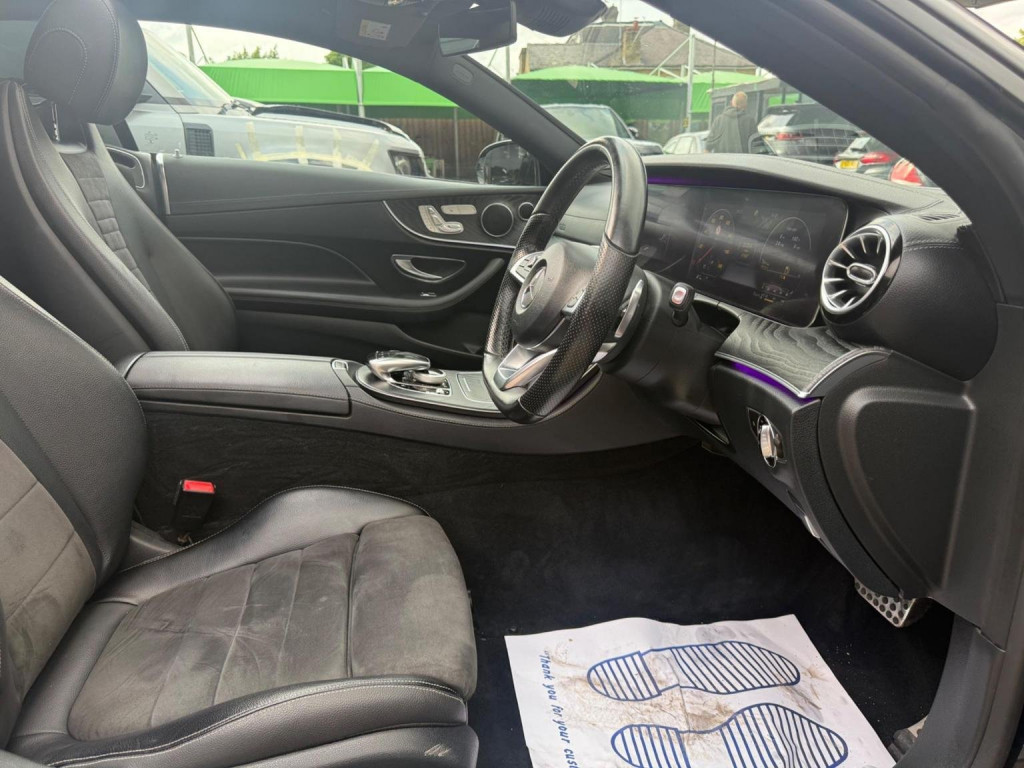 MERCEDES-BENZ E CLASS