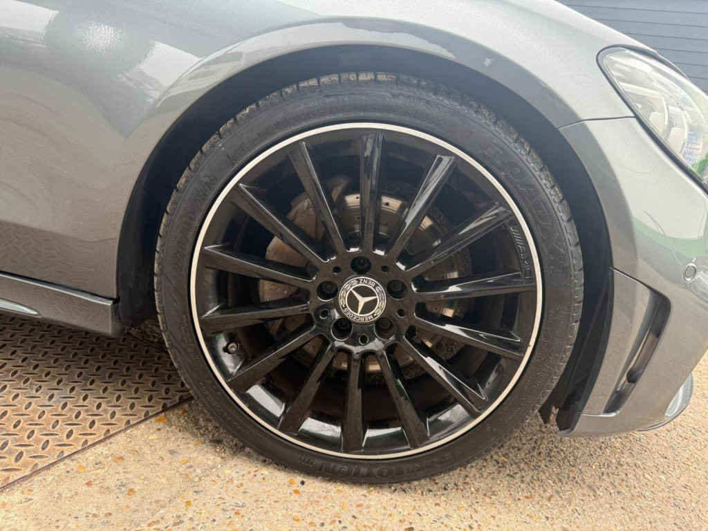 MERCEDES-BENZ C CLASS